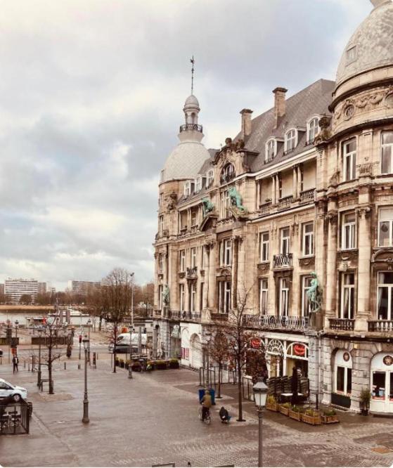 Bnb Hotel Suikernest アントウェルペン エクステリア 写真